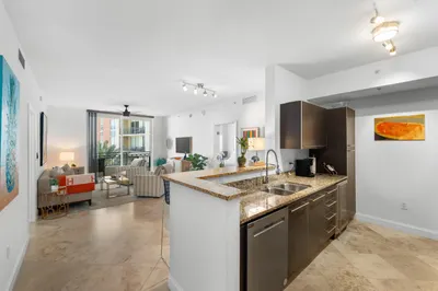 550 Okeechobee Boulevard #1407 1