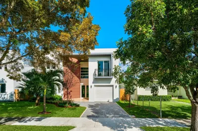 2011 SW 13th St 1
