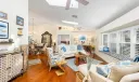 6 Pineapple Lane Photo