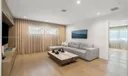 110 Holiday Dr Photo