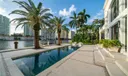 220 S Island Dr Photo