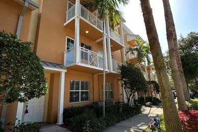 420 SW 13th Ter #364 1