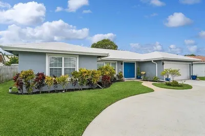 13 Little Harbor Way 1