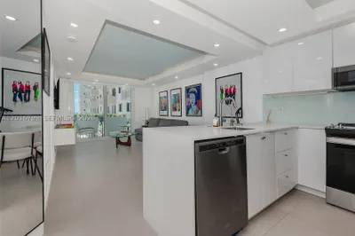 345 Ocean Dr #326 1
