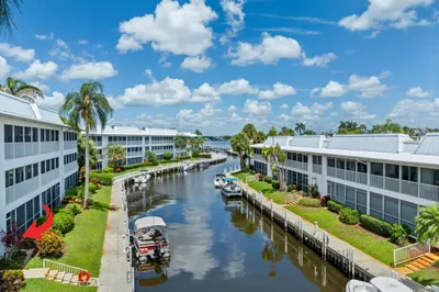 1864 SW Palm City Road #Unit 103 1