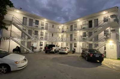 1261 NW 59th St 1