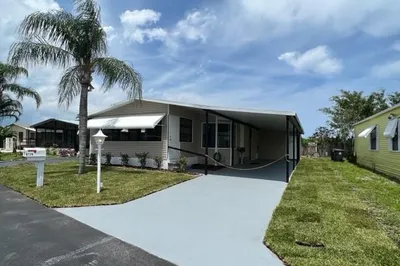 6126 Seashore Drive 1