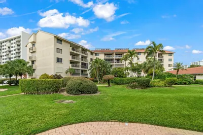 300 Golfview Road #402 1