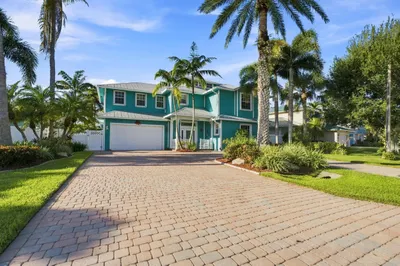1404 SW Seagull Way 1