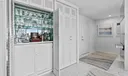 44 Cocoanut Row #418b Photo