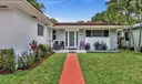 9524 Byron Ave Photo