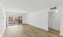 1900 W 68th St #B203 Photo