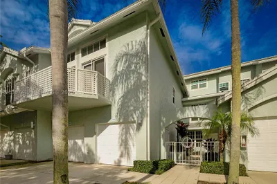 905 Mainsail Circle #905 1