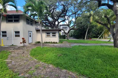 104 Coconut Dr 1