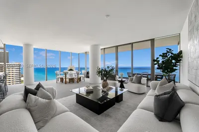 2000 S Ocean Dr #19A 1