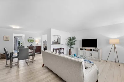 150 Horizon Street E 1
