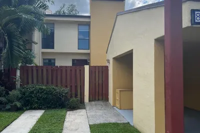 8532 NW 9th Place #8532 1