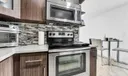 881 West Dr Photo