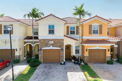 12444 Emerald Creek Ct 1