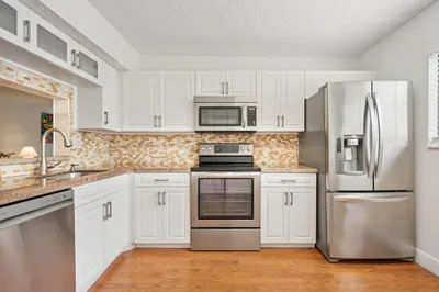 15450 E PEMBRIDGE Avenue E #192 1