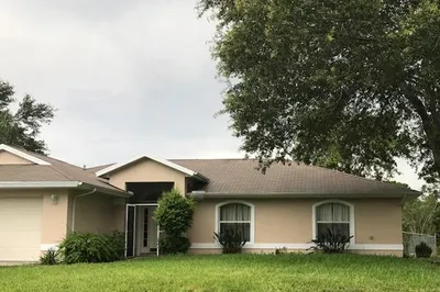238 SW Chandler Terrace 1