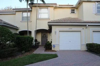 13394 Georgian Court 1