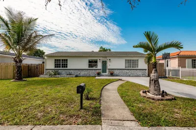1130 NE 143rd St 1