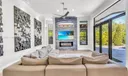 OVERSIZED FAMILY ROOM