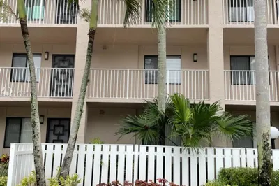 6037 Pointe Regal Cir #203 1