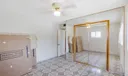 902 E 14th Pl Photo