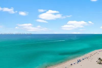 19111 Collins Ave #2503 1