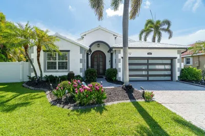 3262 NW 22nd Ave 1