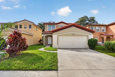 4258 NW 1st Drive 1