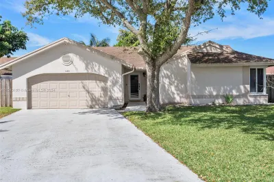 10445 NW 31st Ct 1