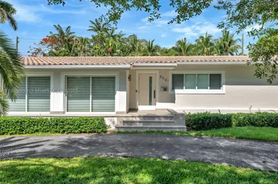 8501 SW 54th Ct 0 1