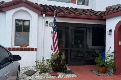 171 Island Way 1