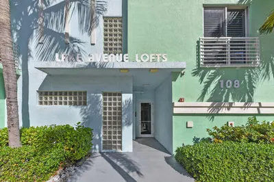 108 Lake Avenue #406 1