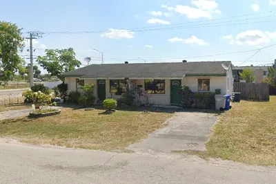 3560 NW 3rd Avenue #1-2 1
