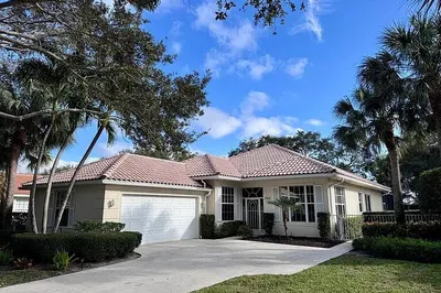 393 Kelsey Park Drive 1