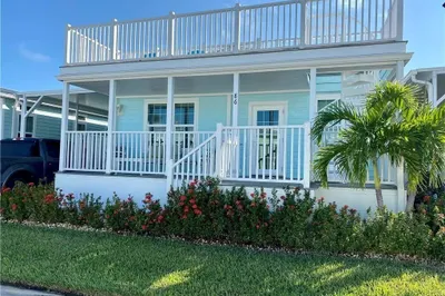86 NE Ocean Breeze Drive 1