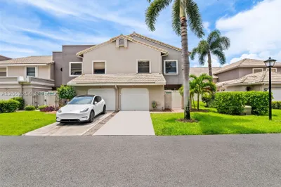 5285 Monterey Circle #I-(60) 1