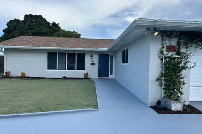 528 Date Palm Drive 1