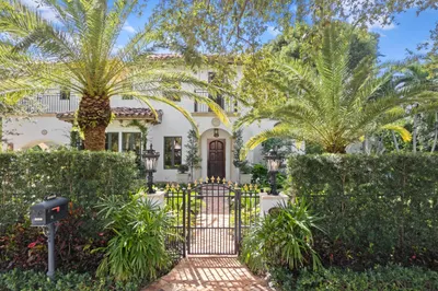 308 Barcelona Road 1