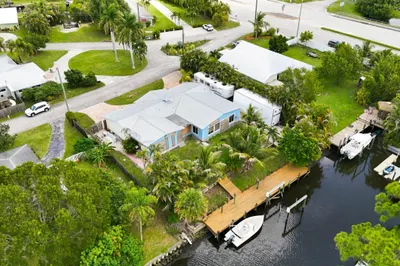 26 SW Cabana Point Circle 1