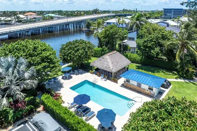 1700 S Ocean Boulevard #4 1