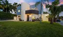 301 E 25th Street #301 Photo