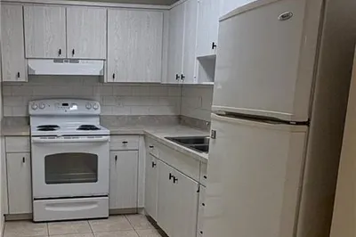 333 SE Martin Avenue #1F 1