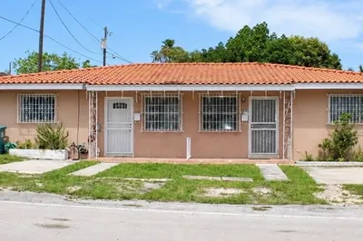 1040 NW 23rd CT #1042 1