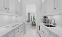 218 Seabreeze Avenue Photo