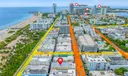 727 Collins Ave Photo